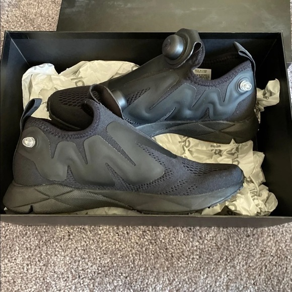 Unisex Reebok pump - Picture 2 of 3